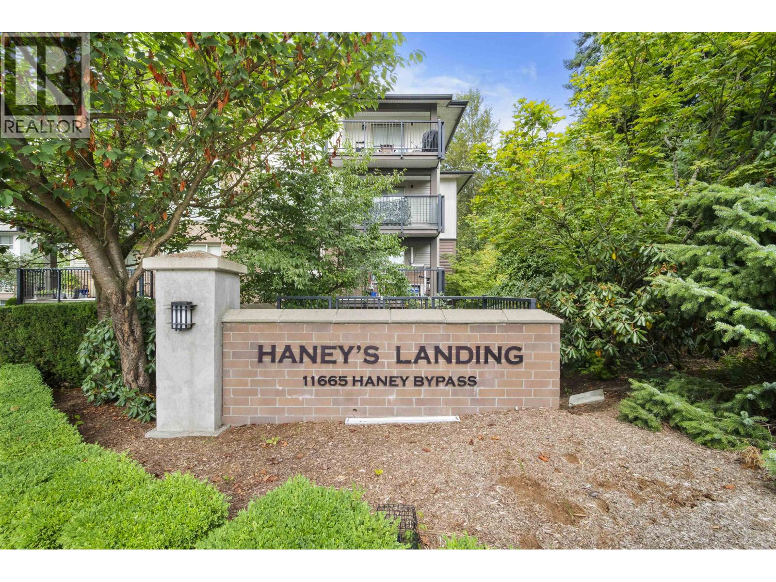 Photo 1 of 304 11665 Haney Bypass, Maple Ridge BC