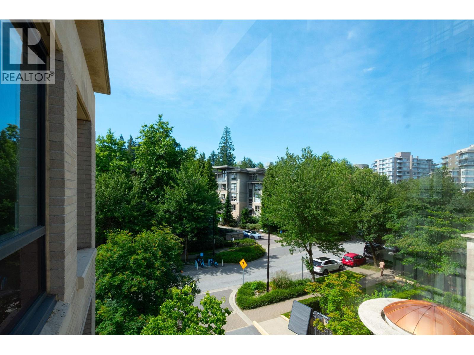Photo 38 of 501 9370 University Crescent, Burnaby BC