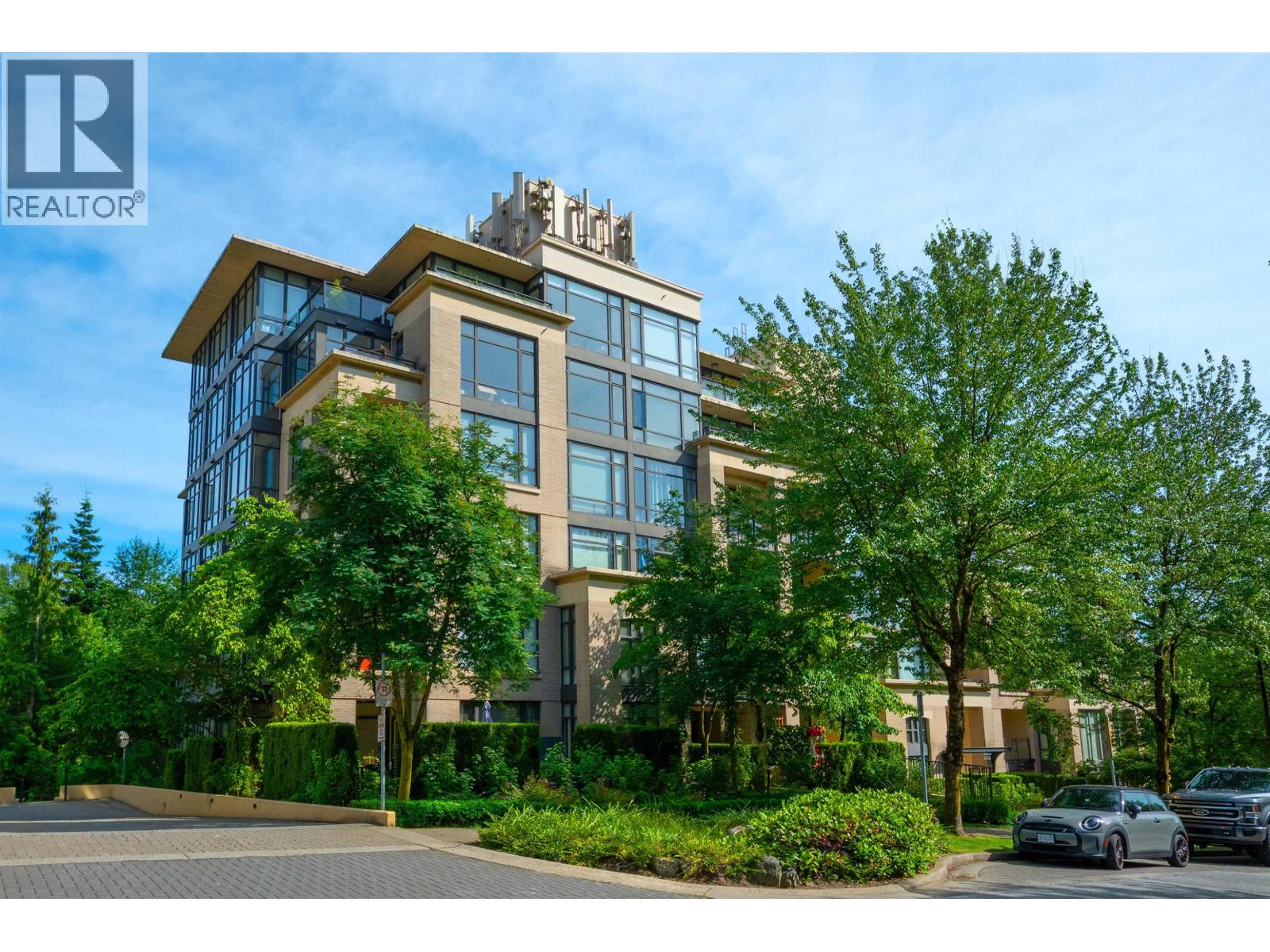 Photo 28 of 501 9370 University Crescent, Burnaby BC