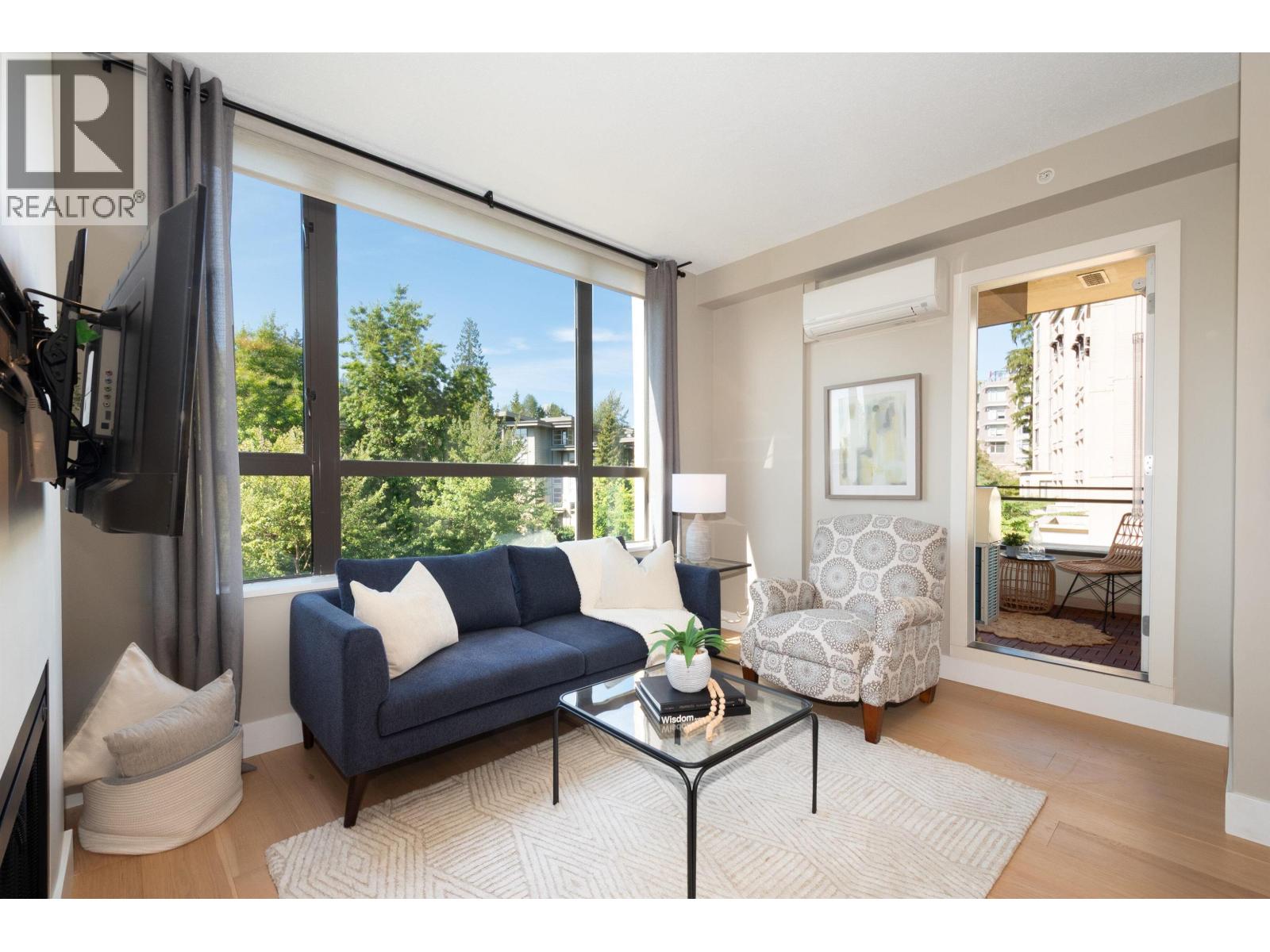 Photo 30 of 501 9370 University Crescent, Burnaby BC