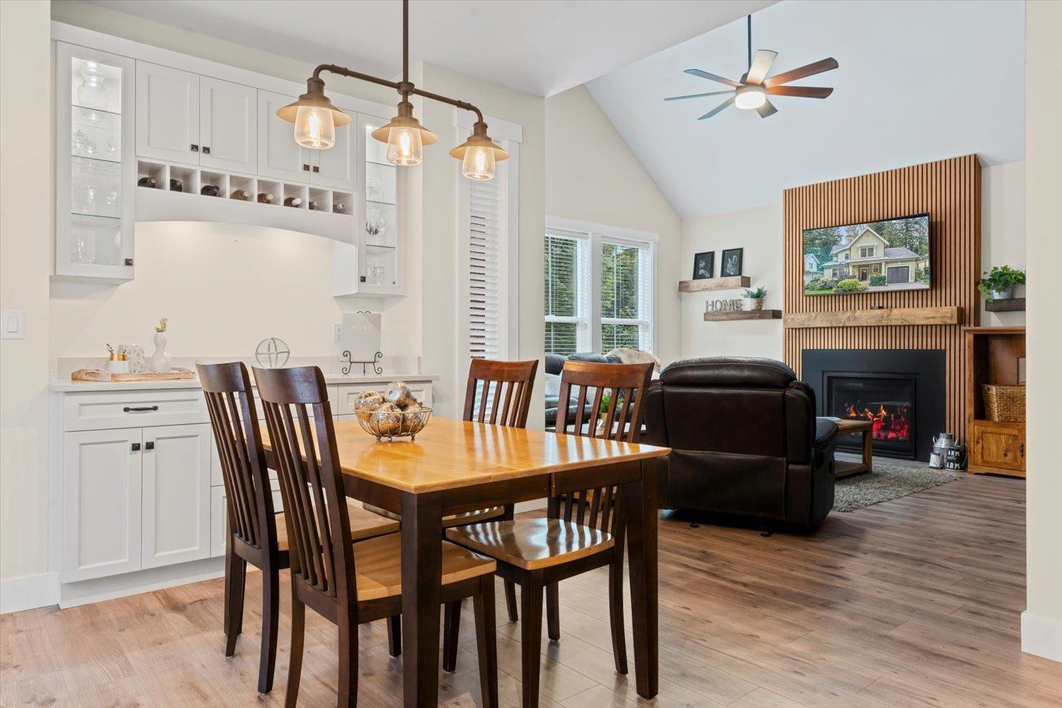 Photo 5 of 43332 Water Mill Way Cultus Lake South, Lindell Beach BC
