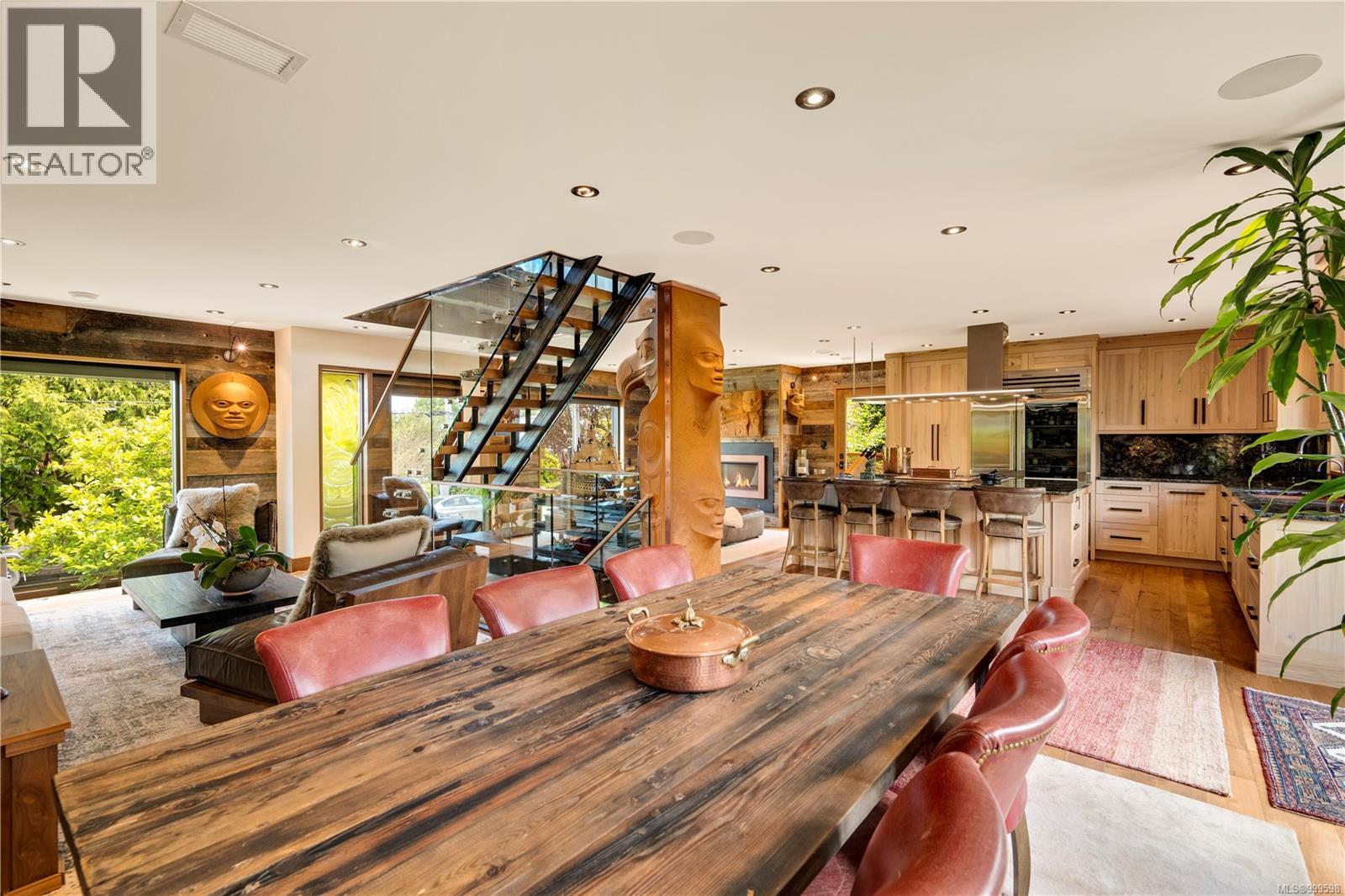 Photo 53 of 626 Monterey Ave, Oak Bay BC