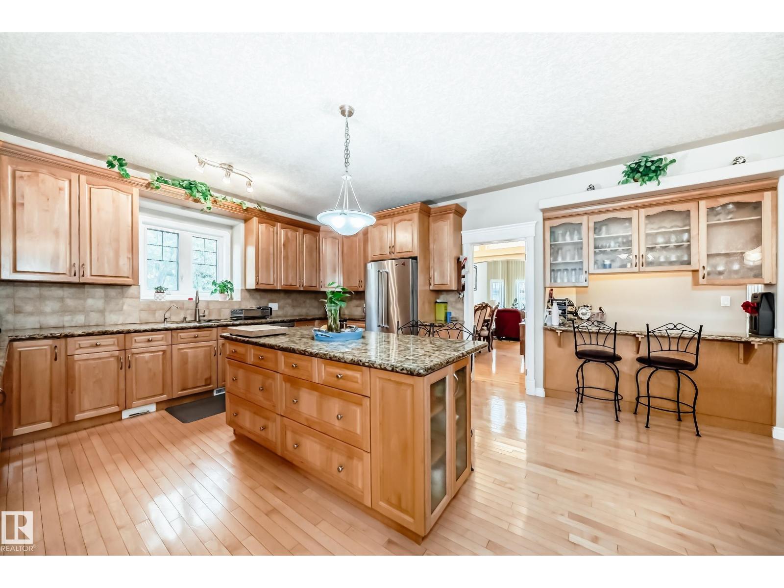 Photo 37 of 1436 Bishop Pt Sw, Edmonton AB