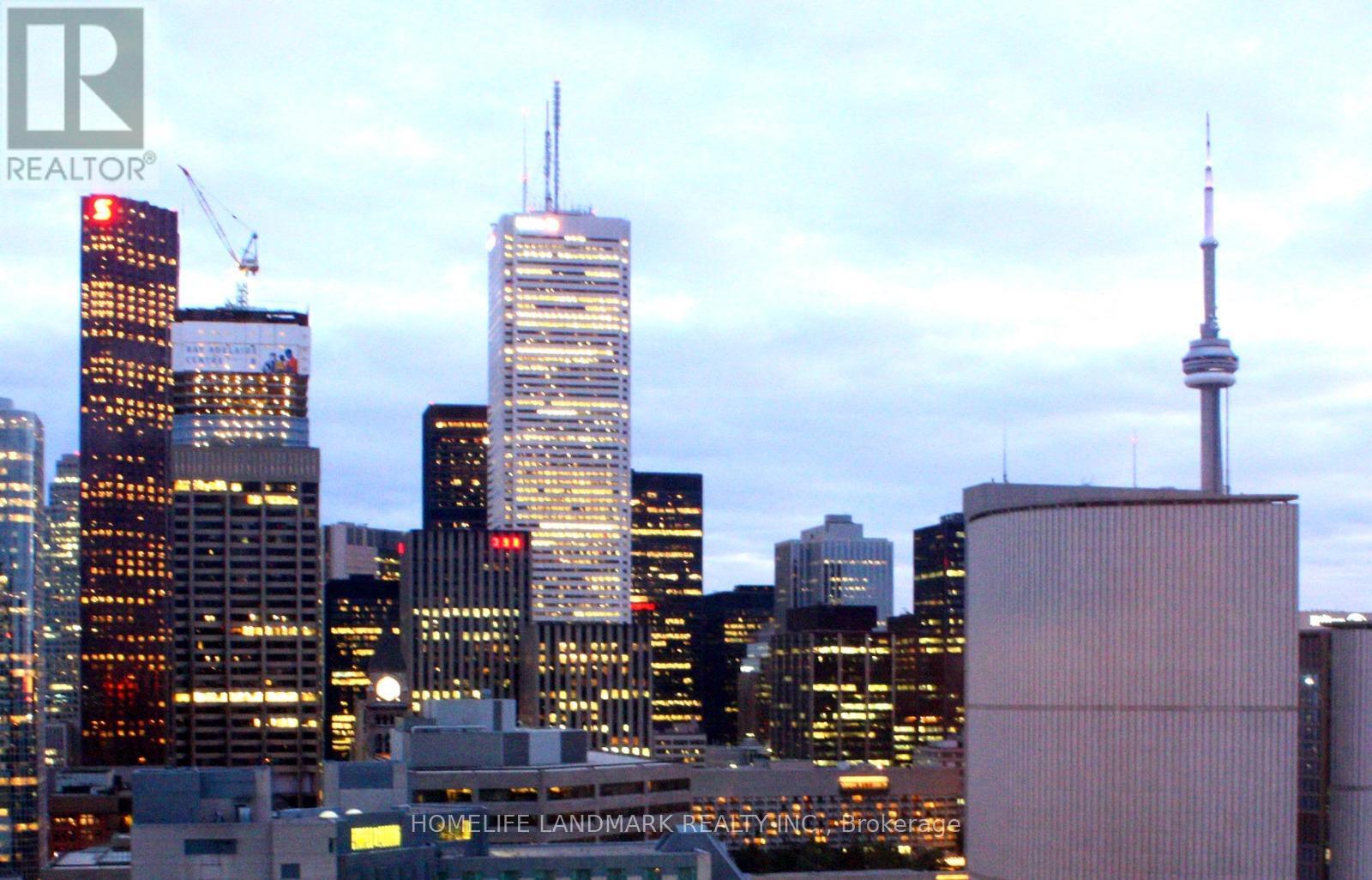 Photo 9 of 1110 633 Bay Street, Toronto ON
