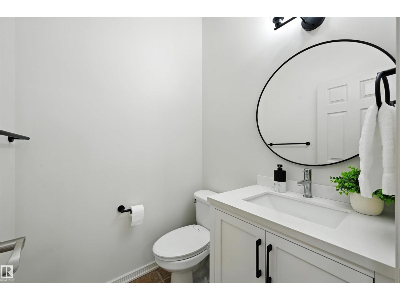 Photo 30 of 2915 Tredger Green Gr Nw, Edmonton AB