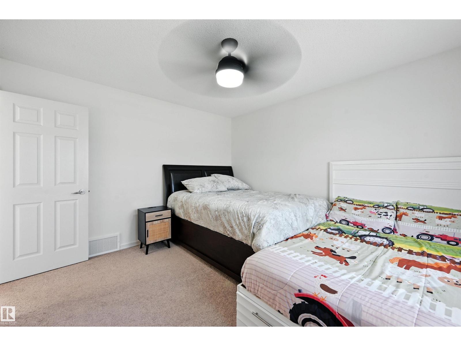 Photo 33 of 2915 Tredger Green Gr Nw, Edmonton AB