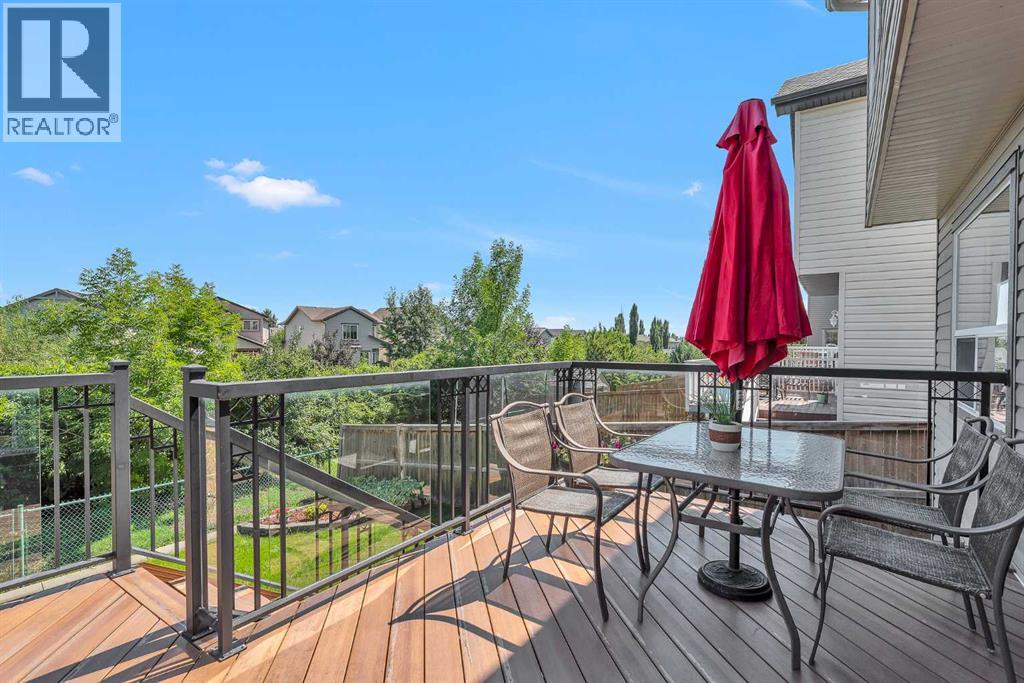 Photo 34 of 320 Evermeadow Road Sw, Calgary AB