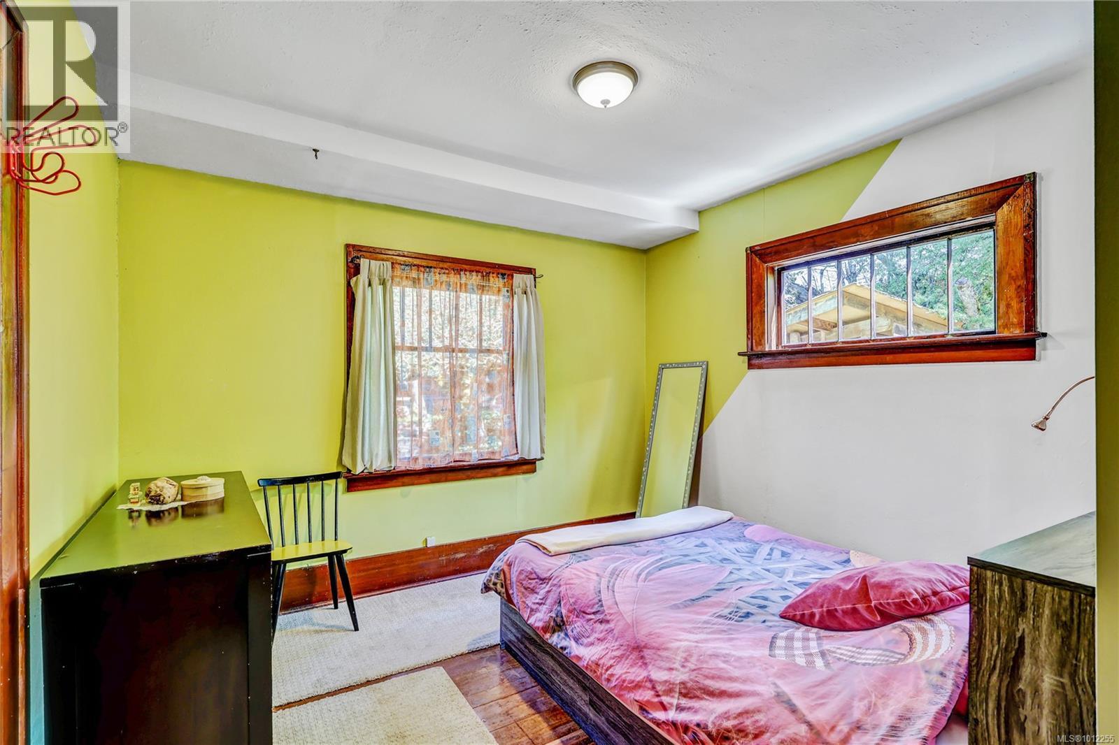 Photo 65 of 660 Third St, Nanaimo BC