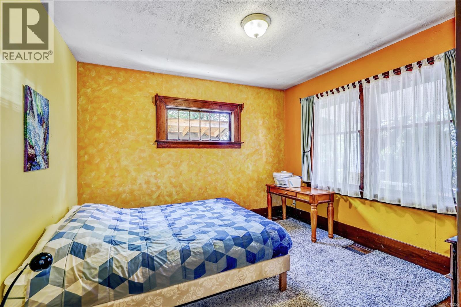 Photo 66 of 660 Third St, Nanaimo BC