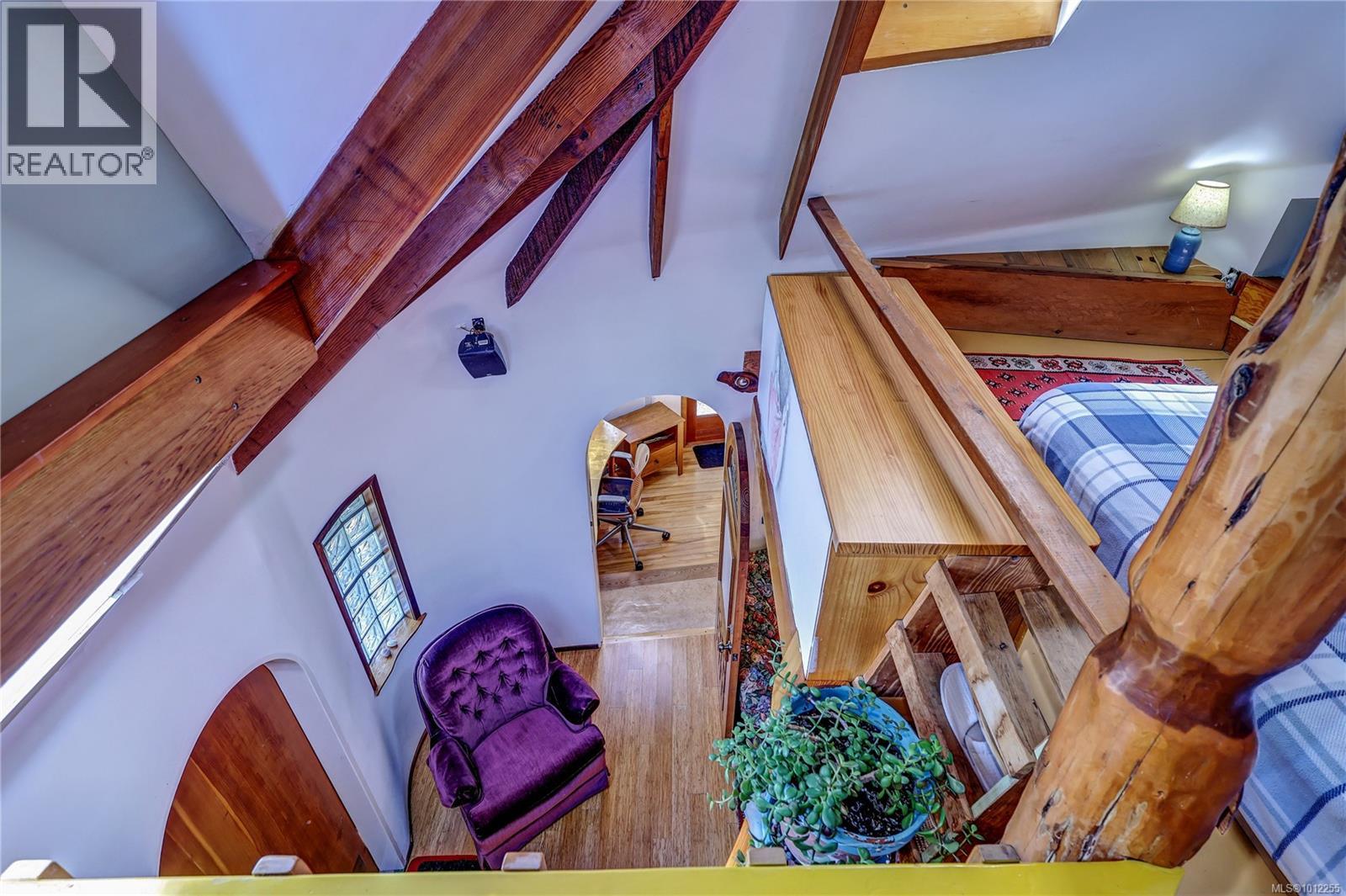 Photo 70 of 660 Third St, Nanaimo BC