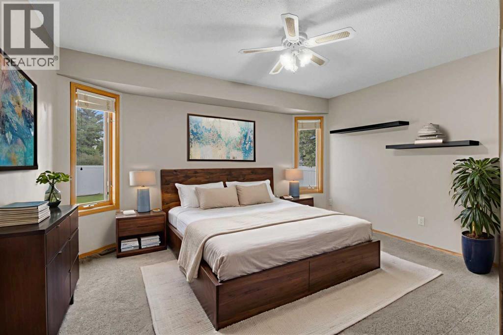Photo 11 of 76 Kirby Street, Red Deer AB