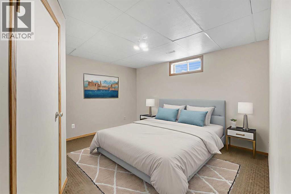 Photo 15 of 76 Kirby Street, Red Deer AB
