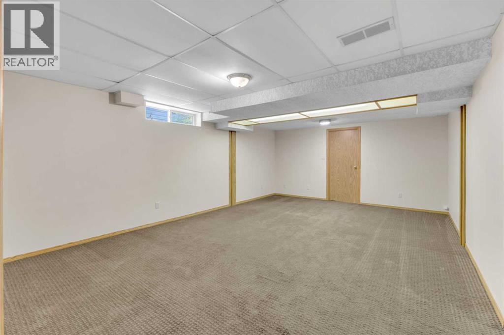 Photo 21 of 76 Kirby Street, Red Deer AB