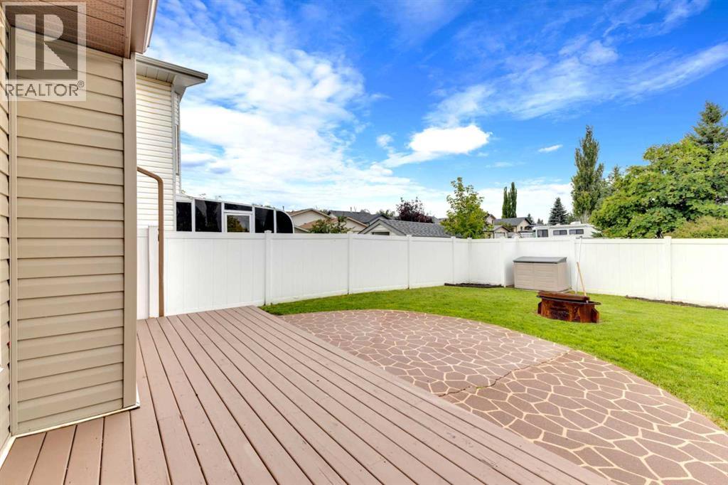 Photo 32 of 76 Kirby Street, Red Deer AB