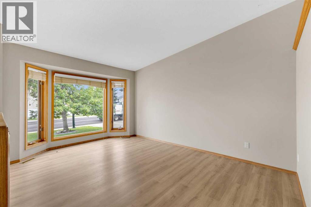 Photo 46 of 76 Kirby Street, Red Deer AB