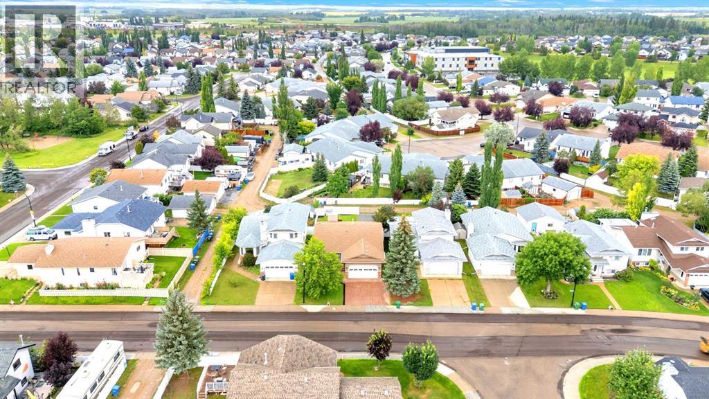 Photo 20 of 76 Kirby Street, Red Deer AB