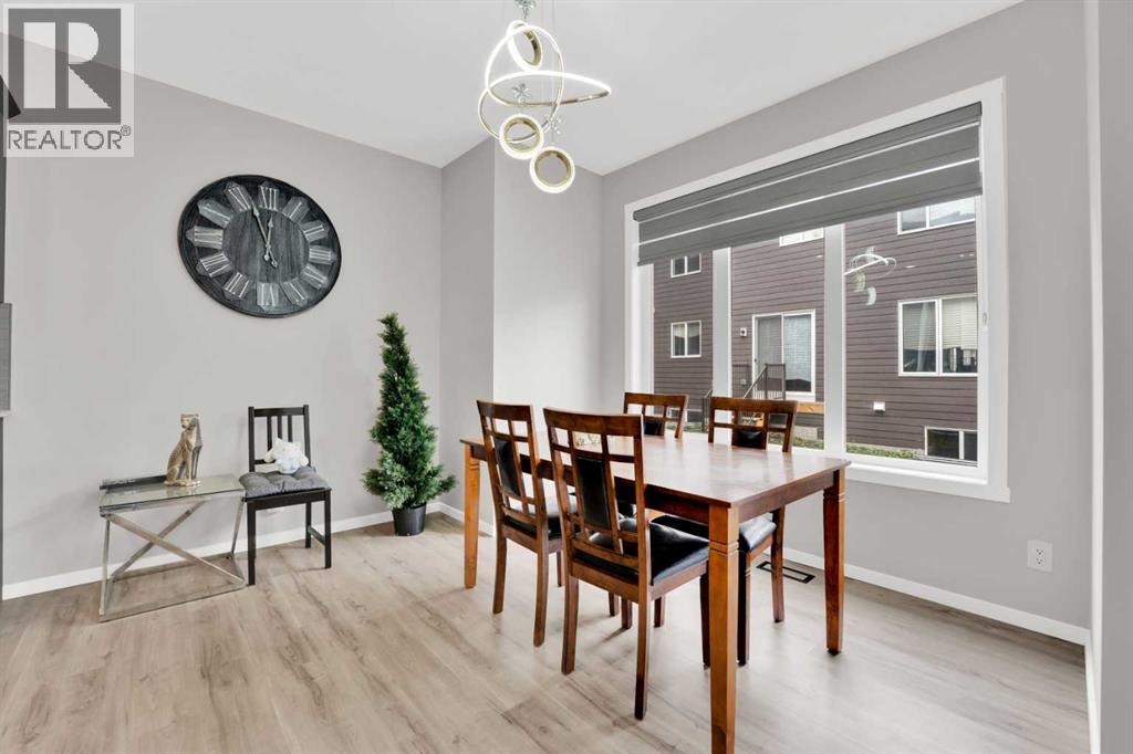 Photo 22 of 14 Yorkstone Manor Sw, Calgary AB