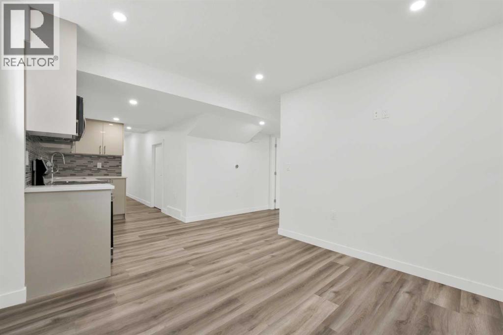 Photo 45 of 14 Yorkstone Manor Sw, Calgary AB