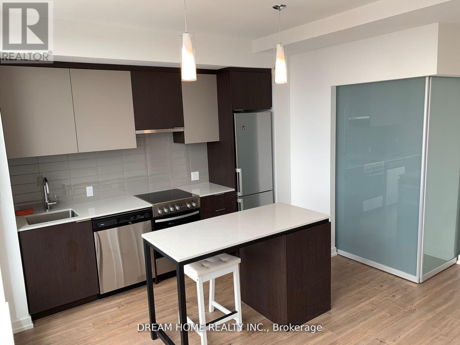 Photo 9 of 3007 203 College Street, Toronto ON