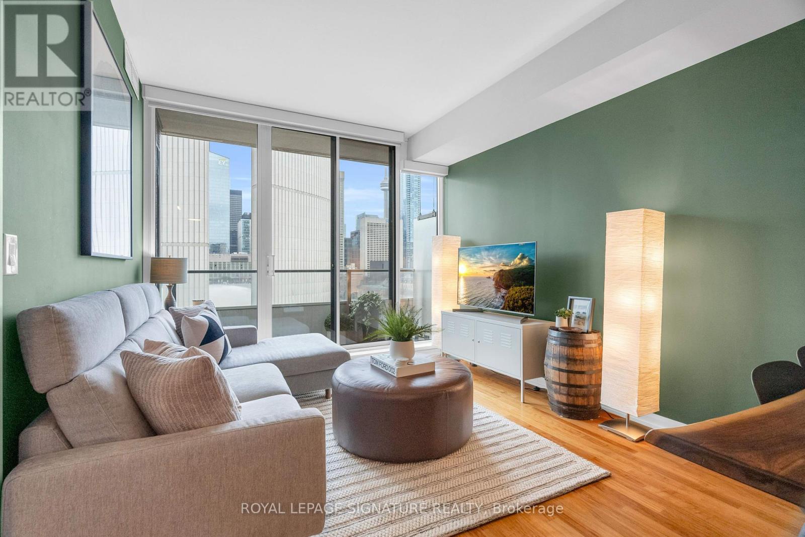 Photo 17 of 1208 111 Elizabeth Street, Toronto ON