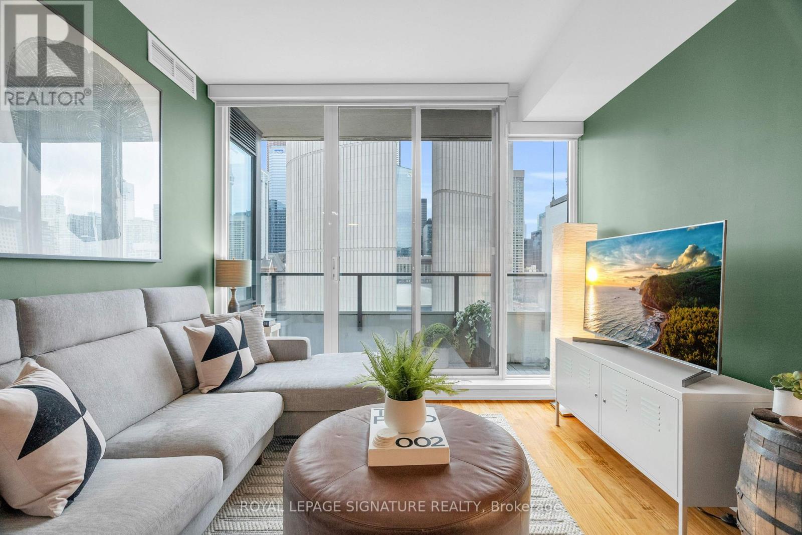 Photo 27 of 1208 111 Elizabeth Street, Toronto ON