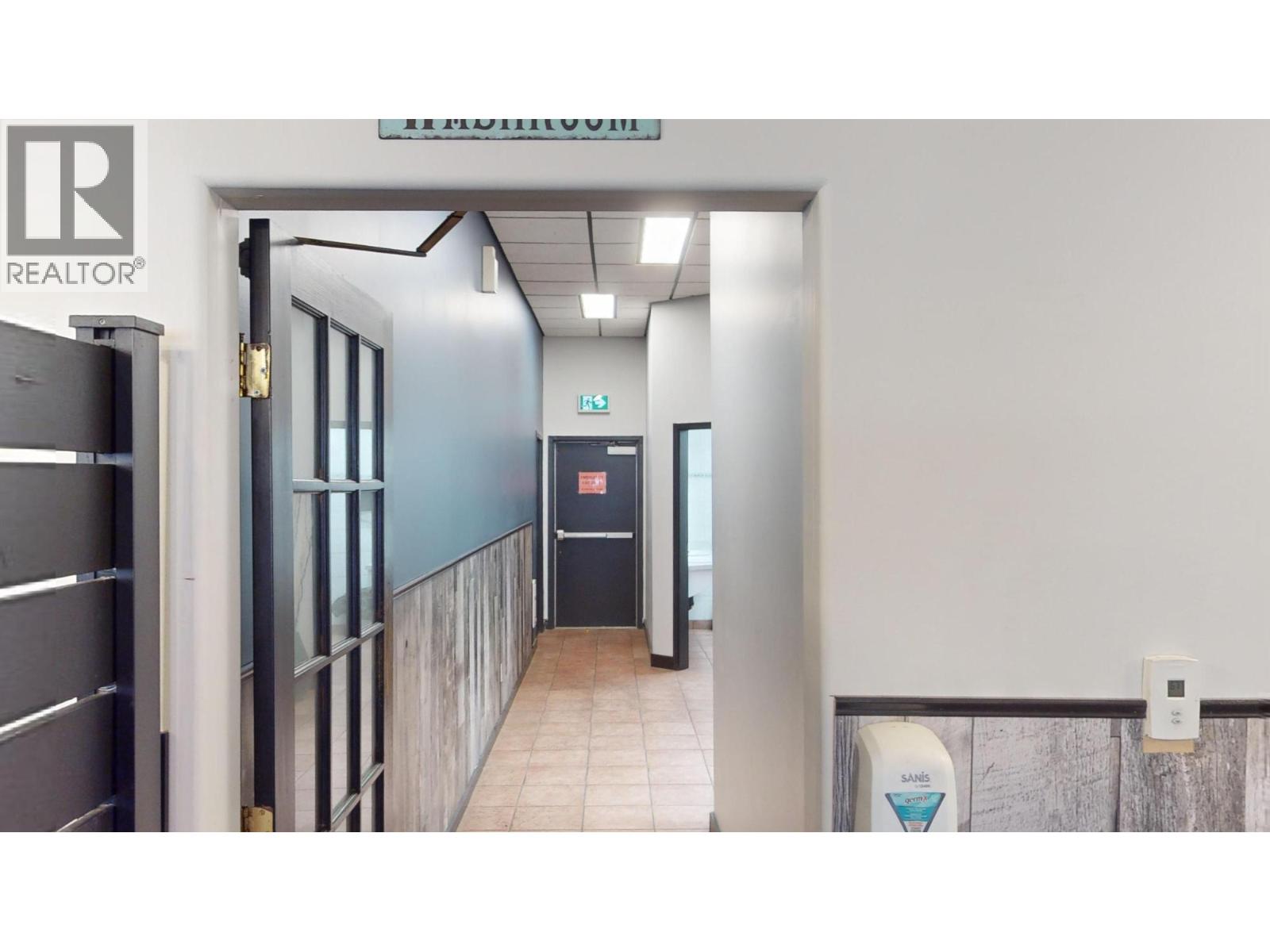  906 11TH Avenue, Golden