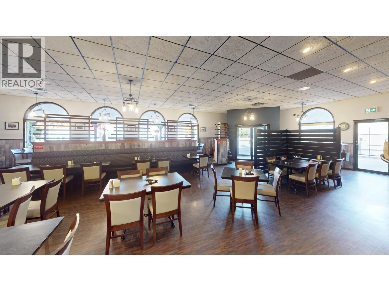  906 11TH Avenue, Golden