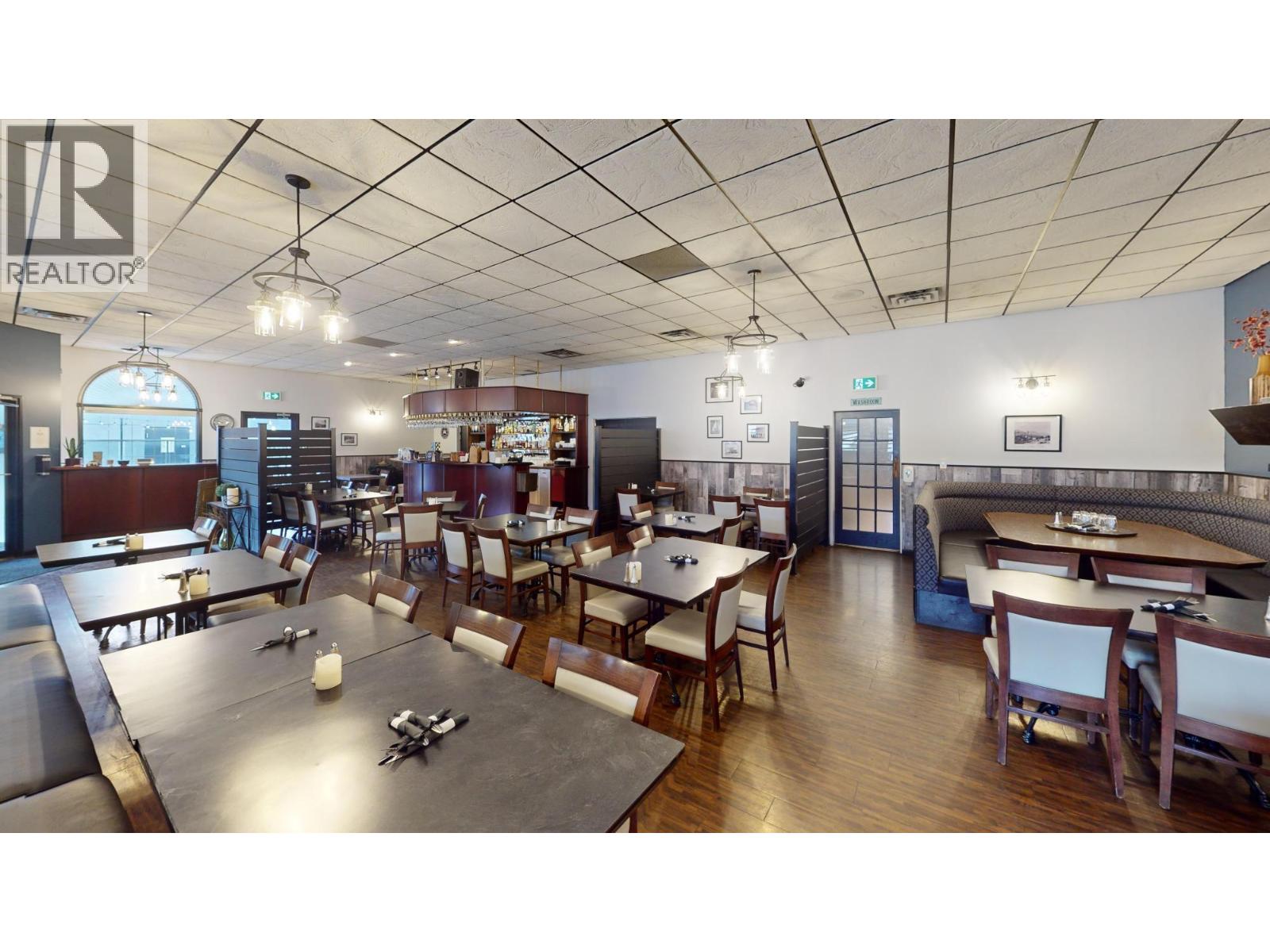  906 11TH Avenue, Golden