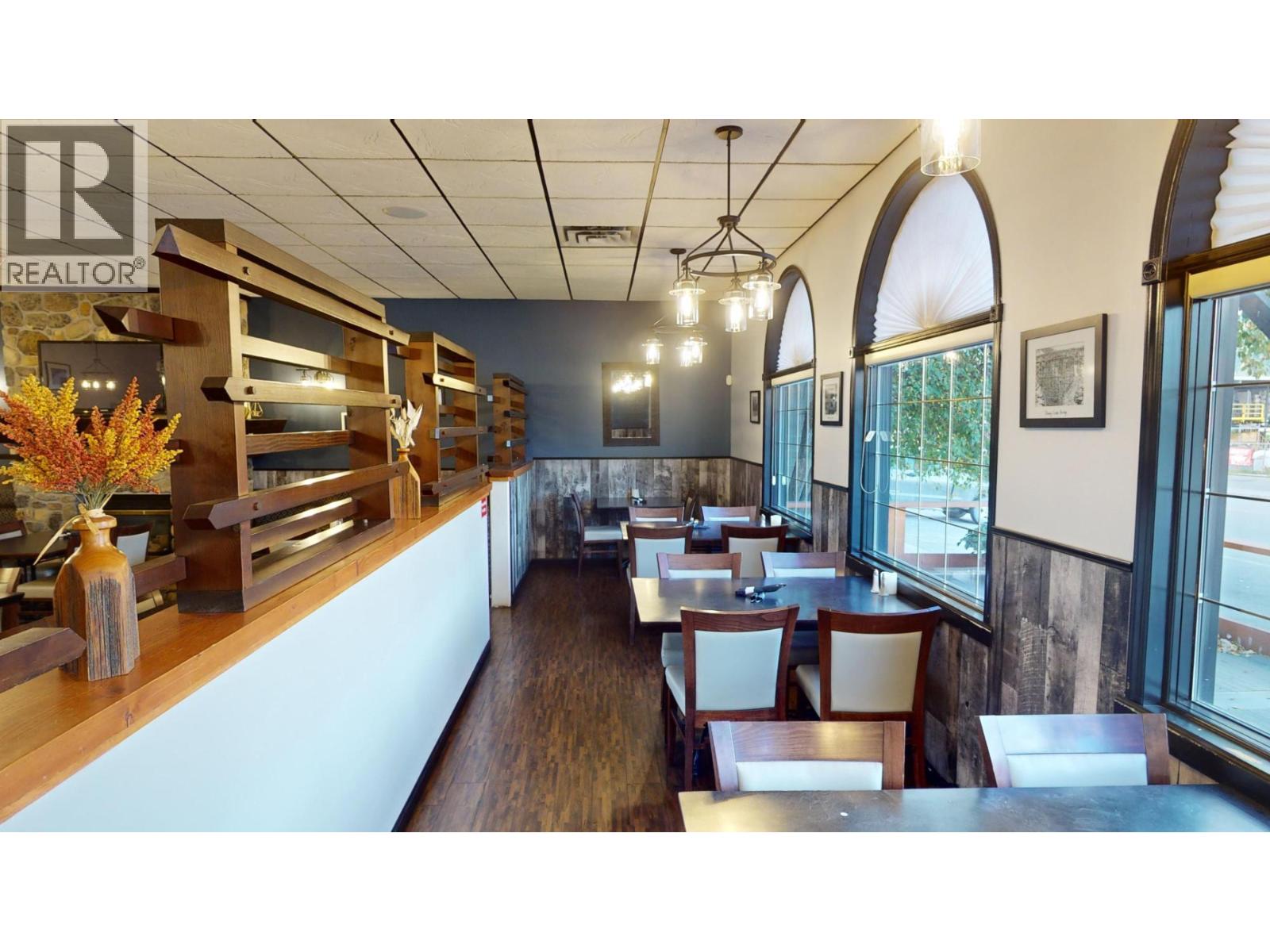  906 11TH Avenue, Golden