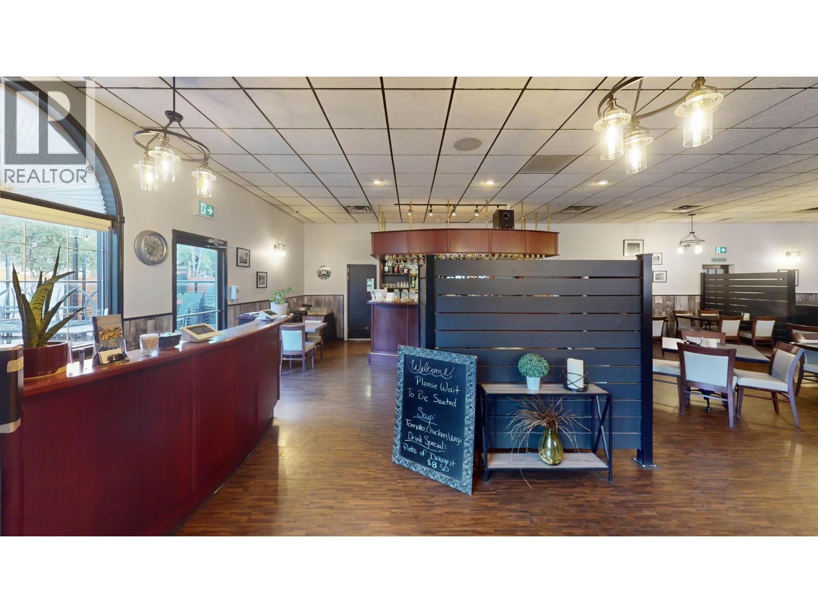  906 11TH Avenue, Golden