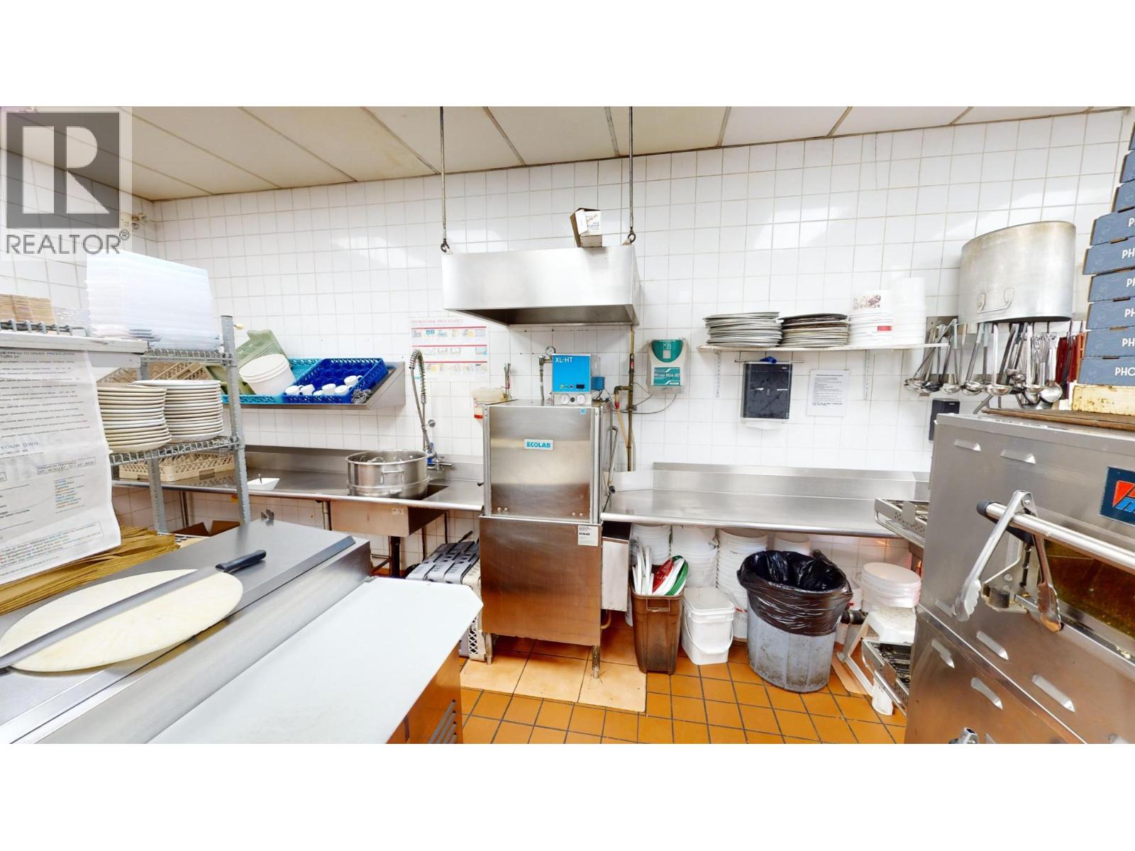  906 11TH Avenue, Golden