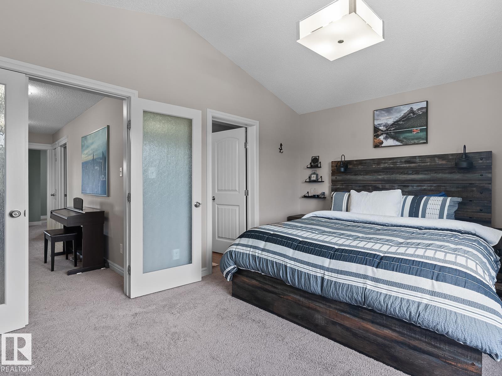 Photo 22 of 57 Meadowland Cr, Spruce Grove AB