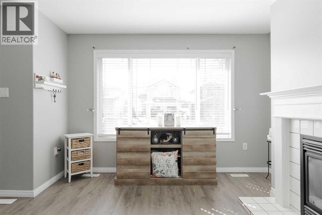 Photo 4 of 262 Laffont Way, Fort Mcmurray AB