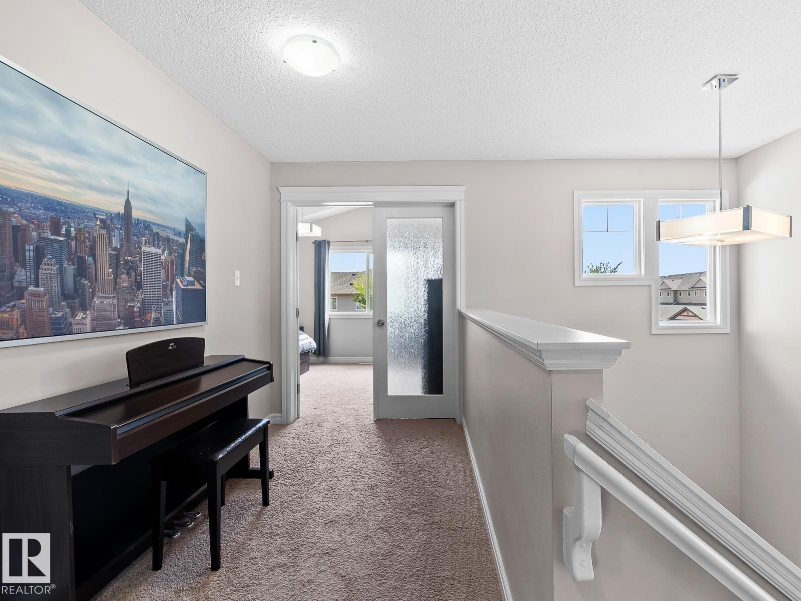 Photo 14 of 57 Meadowland Cr, Spruce Grove AB