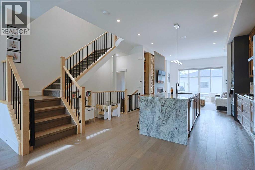 Photo 9 of 2719 18 Street Nw, Calgary AB