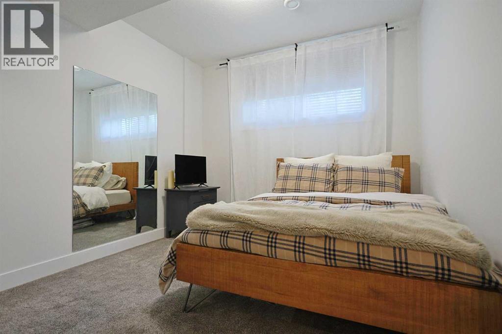 Photo 30 of 2719 18 Street Nw, Calgary AB