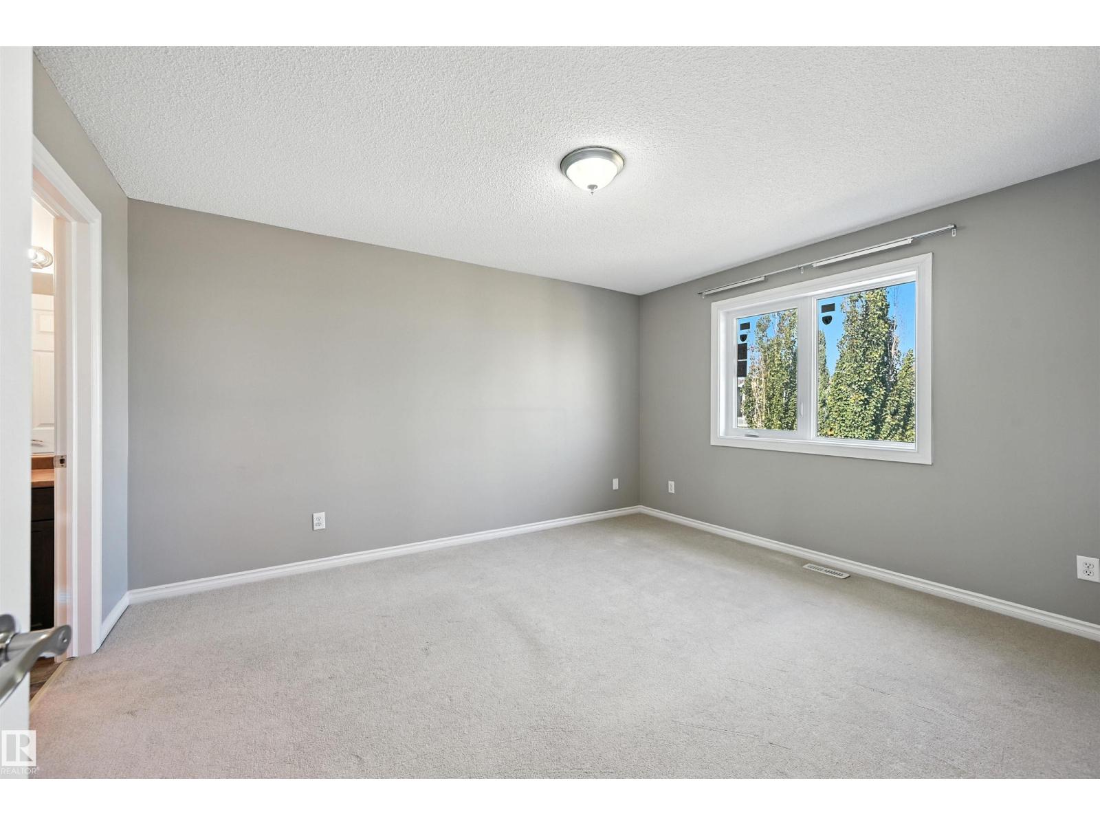 Photo 11 of 1785 Hammond Cr Nw, Edmonton AB