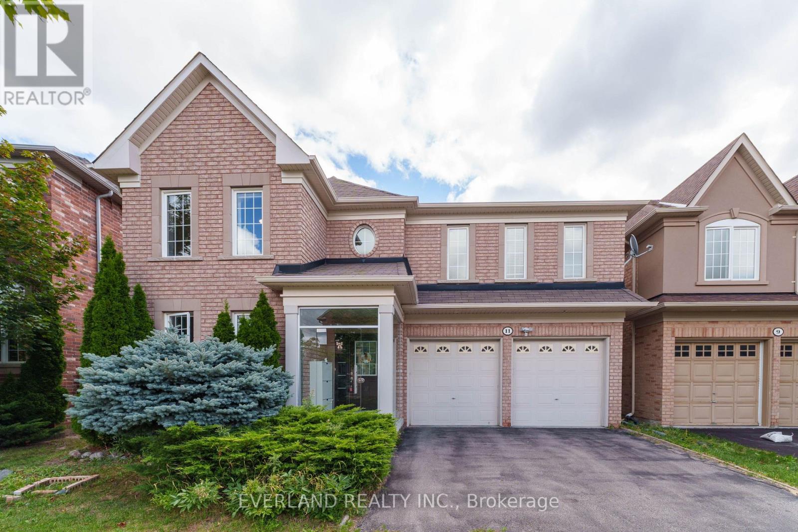 Photo 12 of 11 Limelight Street, Richmond Hill ON