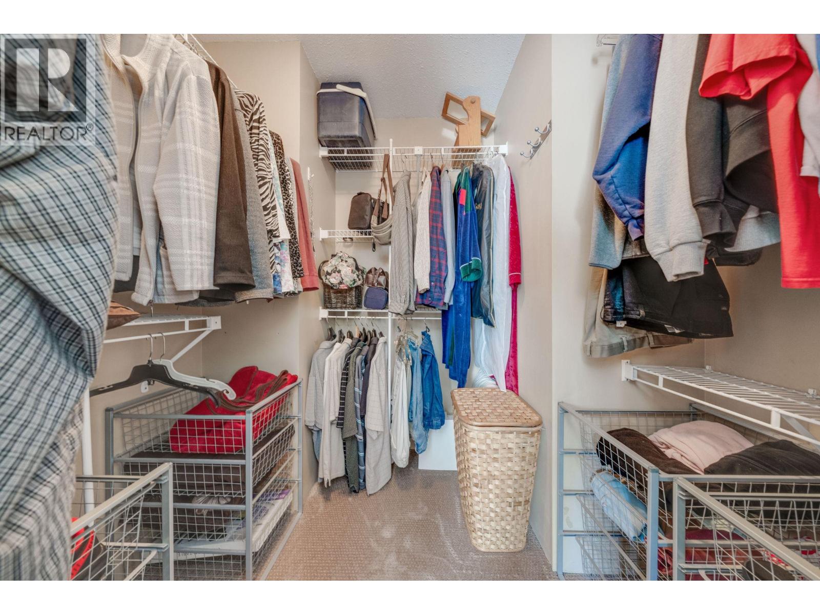 Photo 11 of 12226 202 Street, Maple Ridge BC