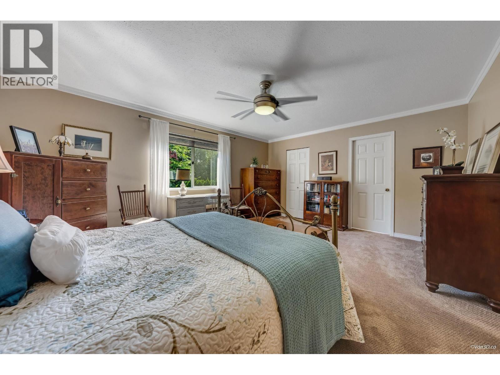 Photo 10 of 12226 202 Street, Maple Ridge BC