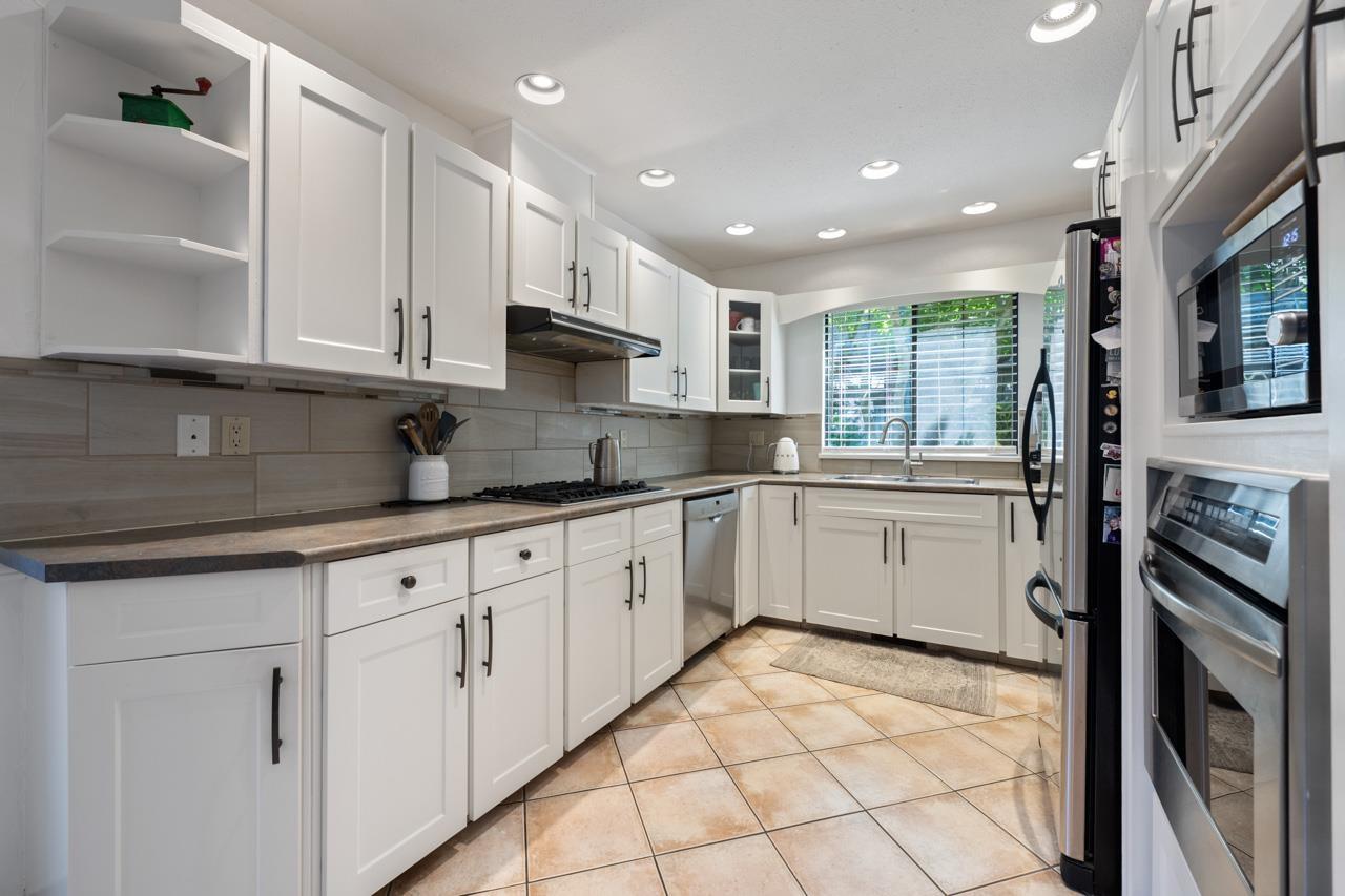 Photo 17 of 15 1725 Southmere Crescent, Surrey BC