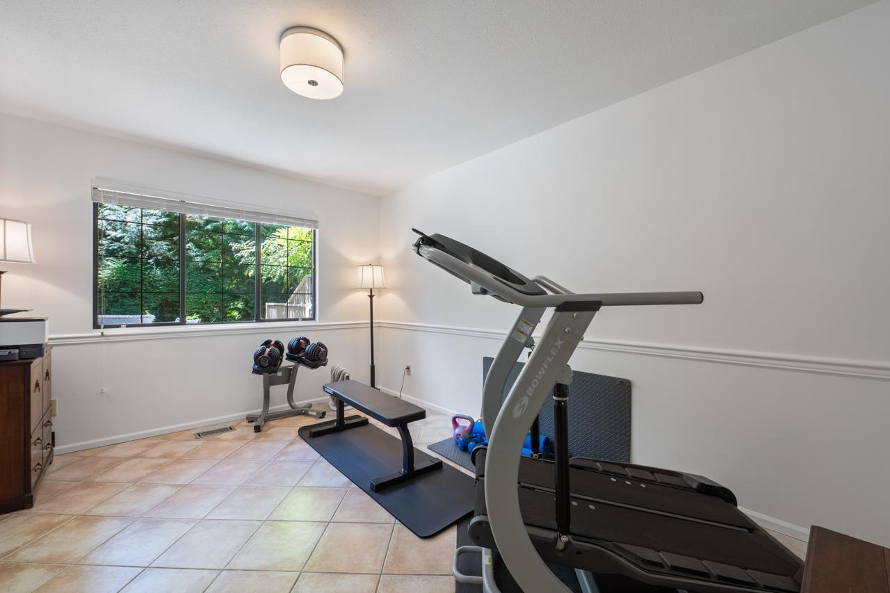 Photo 5 of 15 1725 Southmere Crescent, Surrey BC