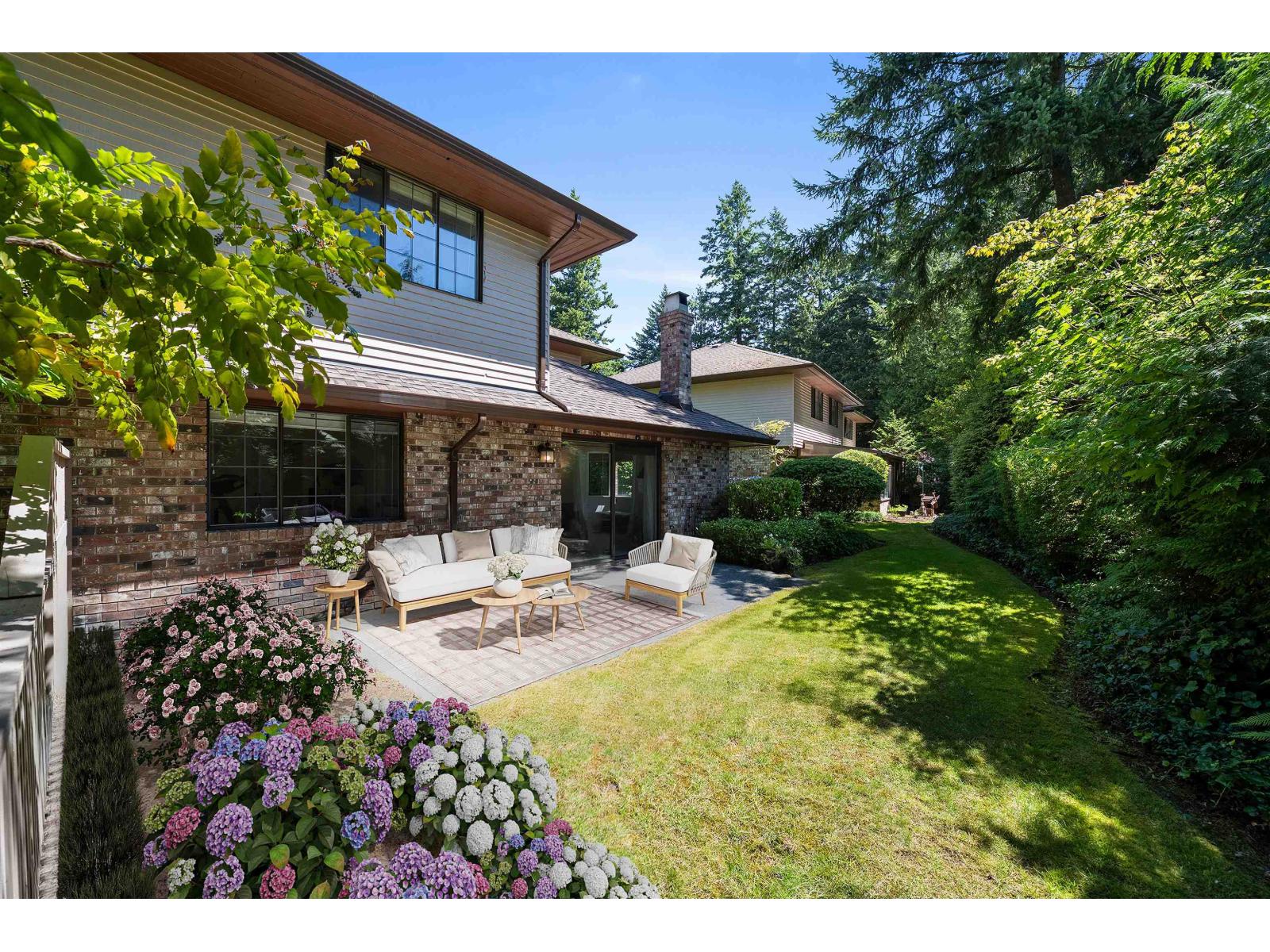 Photo 6 of 15 1725 Southmere Crescent, Surrey BC