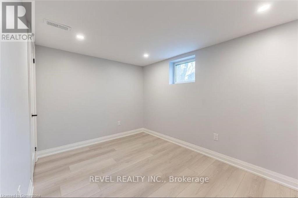 Photo 25 of 198 Berko Avenue, Hamilton ON