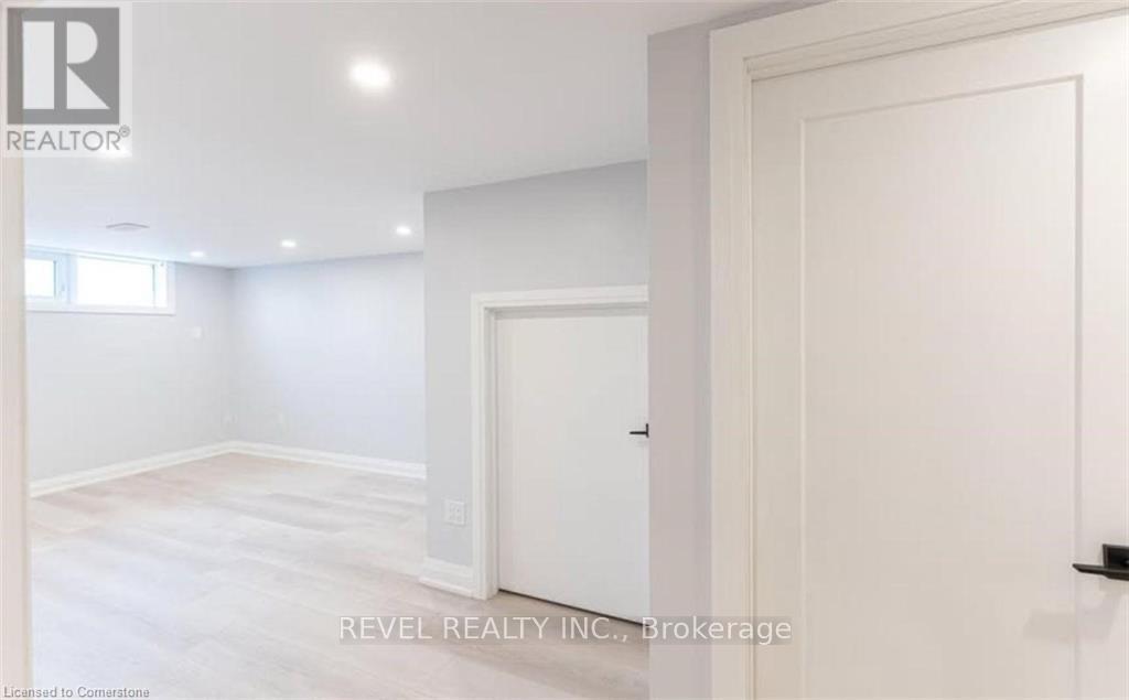 Photo 33 of 198 Berko Avenue, Hamilton ON