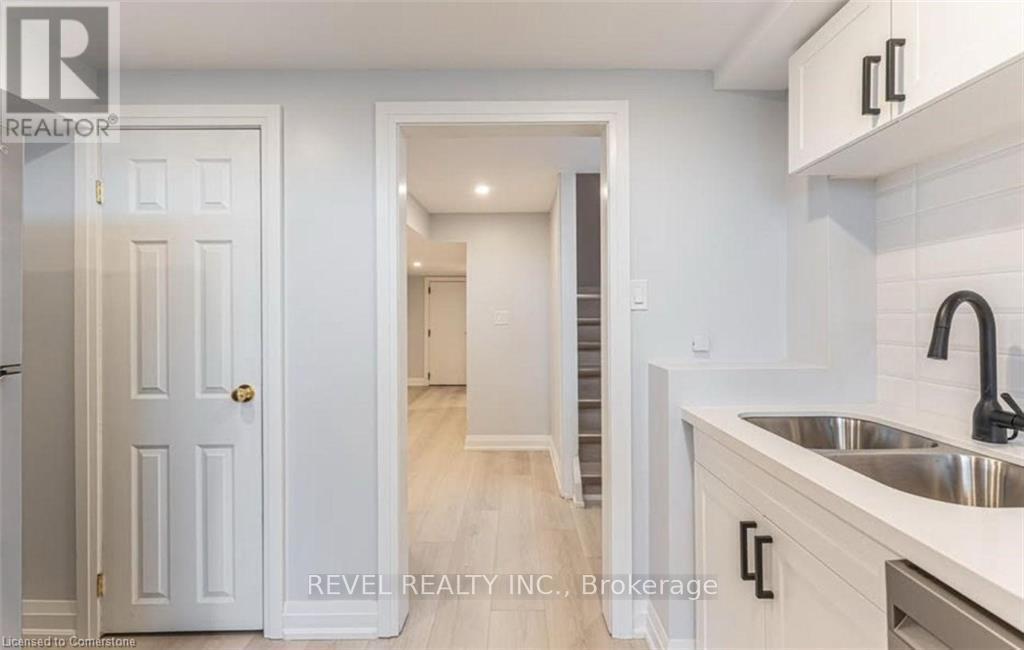 Photo 18 of 198 Berko Avenue, Hamilton ON