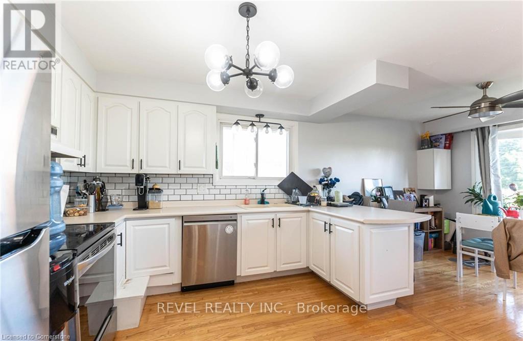 Photo 12 of 198 Berko Avenue, Hamilton ON