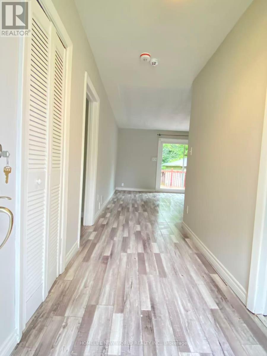 Photo 9 of Main 84 Rockport Crescent, Richmond Hill ON