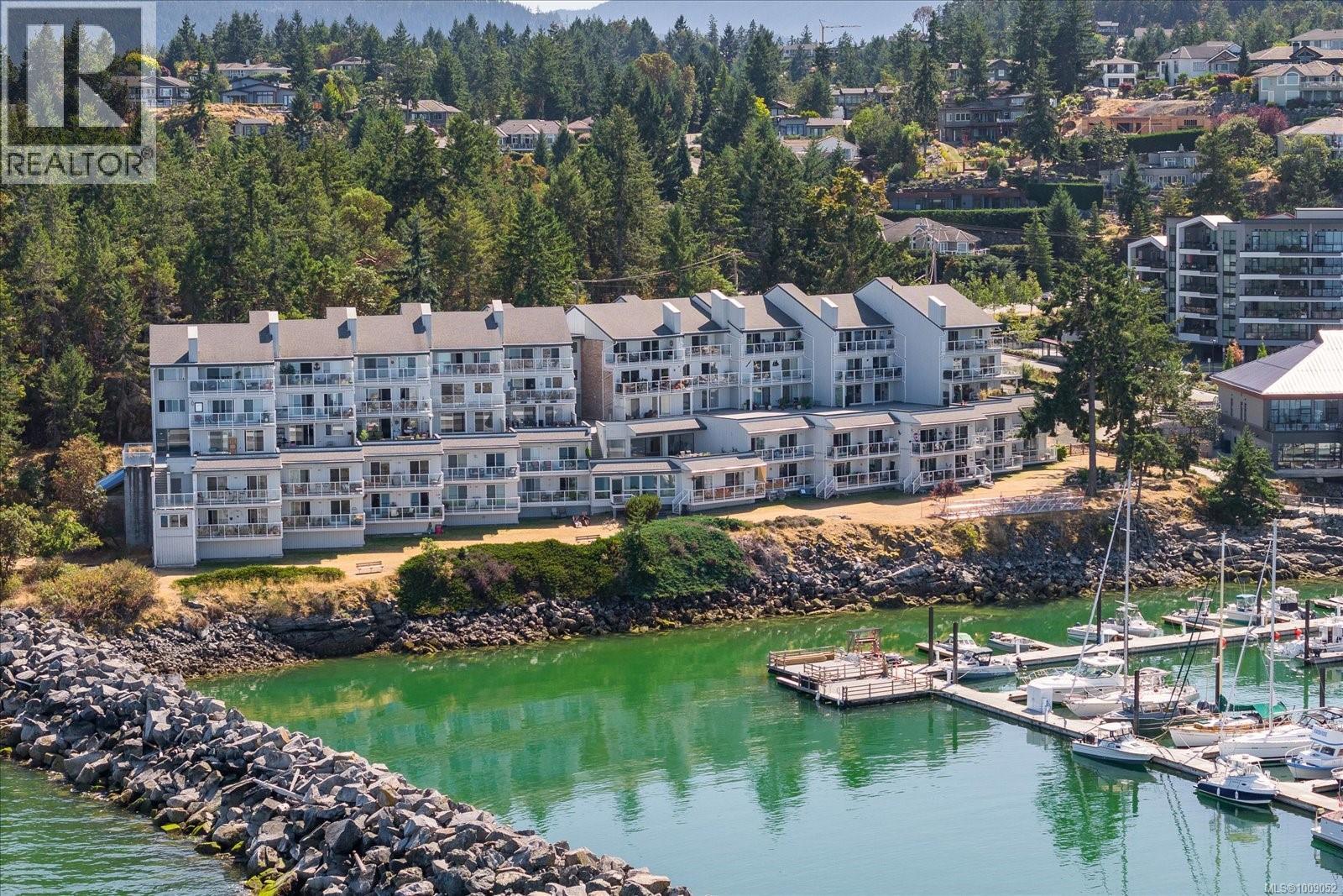 307 3555 Outrigger Rd, Nanoose Bay