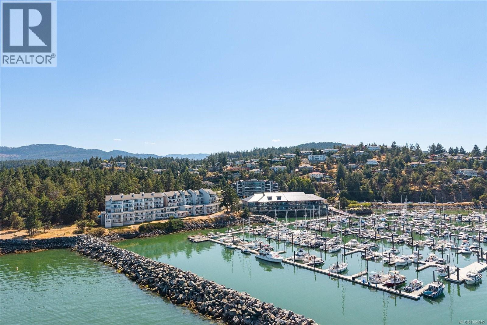 307 3555 Outrigger Rd, Nanoose Bay